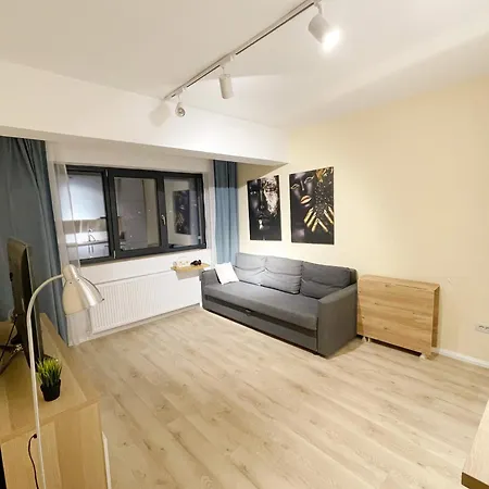 Sunset Apartment *